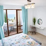 Two Bedrooms Four Seasons - Free Parking - Complex Carpe Diem *