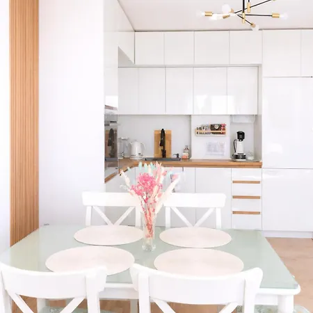 Two Bedrooms Four Seasons - Free Parking - Complex Carpe Diem Apartment *